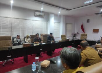 Penarikan Bak Sampah Tuai Pro Kontra, Amir Tosina Minta DLH Cari Solusi
