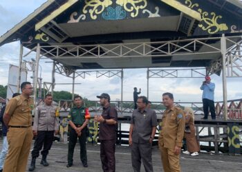 Sidak ke Bontang Kuala Komisi III Sayangkan Kondisi Jembatan Depan Panggung