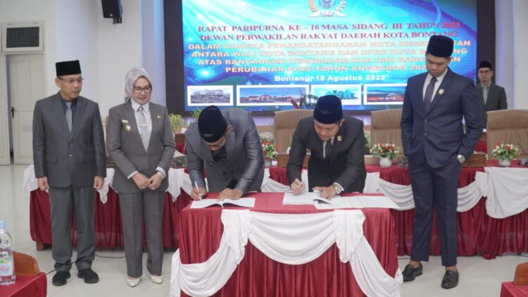 DPRD Gelar Paripurna Penandatanganan Nota Kesepakatan KUA PPAS TA 2023
