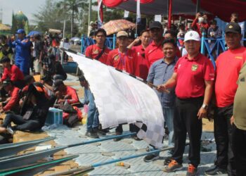 Aji Ali Husni Hadiri Pembukaan Lomba Balapan Ketinting Garapan POK Kukar