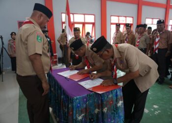 Bupati Edi Damansyah Lantik Pengurus Gerakan Pramuka Kecamatan Sebulu