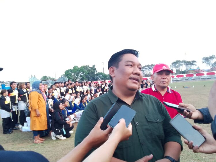 Dispora Beri Dukungan Kontingen Marching Band Kukar
