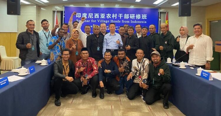 Kepala Desa Margahayu Rusdi Jalani Studi Banding ke Tiongkok