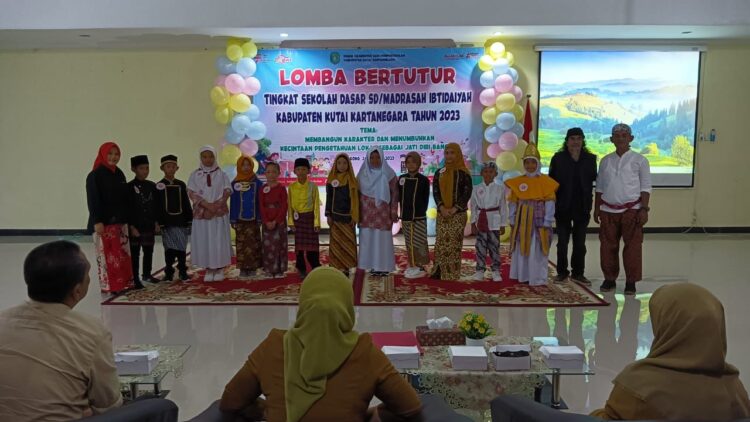 Diarpus Kukar Gelar Lomba Bertutur Tingkat SD dan MI