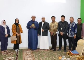 Studi Komparatif Panitia Khusus Raperda Ponpes ke Pesantren Al-Bahjah Cirebon