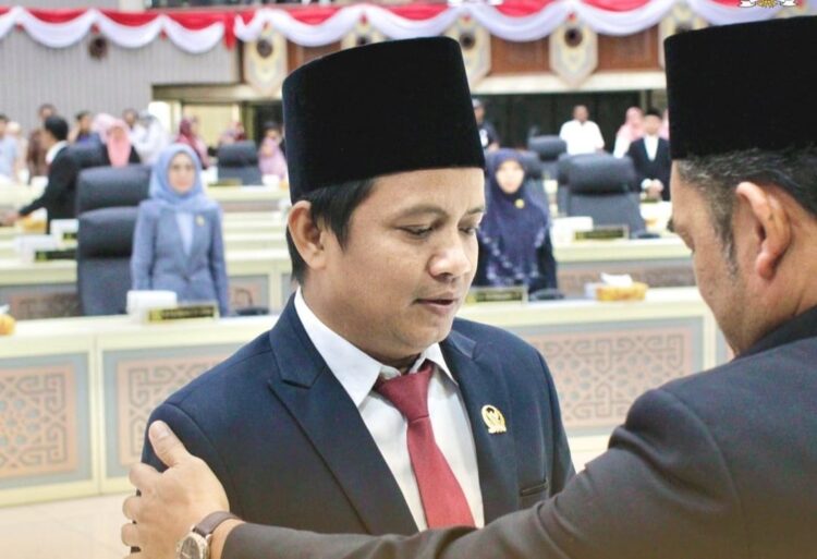 Selamat Ari Wibowo, Siap Perjuangkan Aspirasi Masyarakat Kukar usai Dilantik PAW DPRD Kaltim