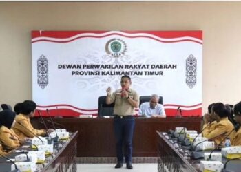 Seno Aji Beri Generasi Muda Kaltim Inspirasi Politik