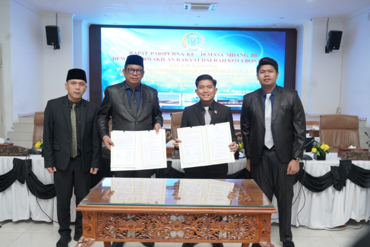 DPRD Kota Bontang Menggelar Paripurna Penandatanganan Nota Kesepakatan KUA PPAS TA 2025