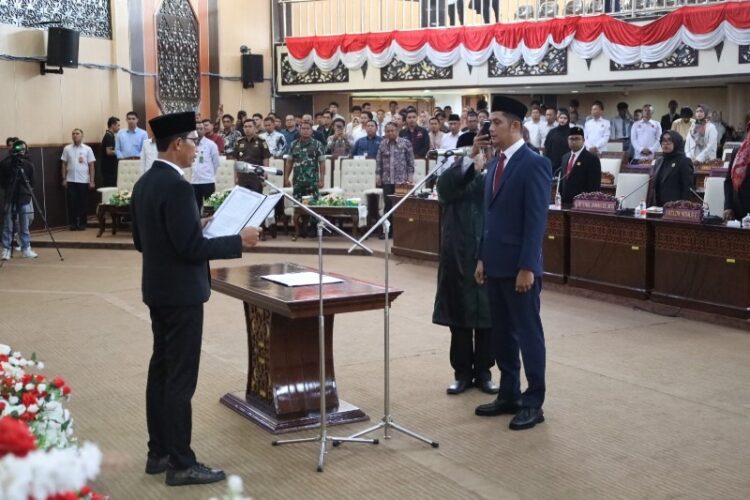 PAW Anggota DPRD Kukar 2024-2029 Resmi Dilantik, Asisten I Pemkab Kukar Harap Kolaborasi Semakin Erat