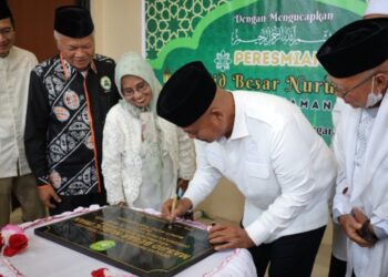 Bupati Kukar Resmikan Masjid Nurul Iman di Muara Kaman, Tekankan Pentingnya Memakmurkan Masjid