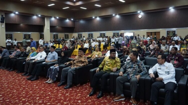 Kukar Targetkan Raih Opini WTP, Sekda Serahkan LKPD Unaudited ke BPK Kaltim