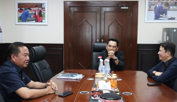 Pimpinan DPRD Kaltim Terima Kunjunga Ketua DPRD Kaltara, Bahas Akses Jalan ke KIPI dan Sinergi Reses Antarwilayah