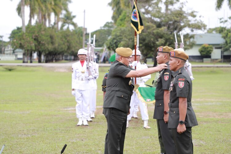 Mayor Arh. Bayu Adiwisuda Sah Pimpin Batalyon Arhanud 7/ABC Bontang