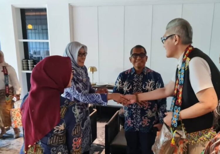 Sekda Sri Wahyuni Wakili Kaltim di Konferensi Pers HUT ke-45 Dekranas, Ungkap Keistimewaan Perayaan Nasional di Benua Etam