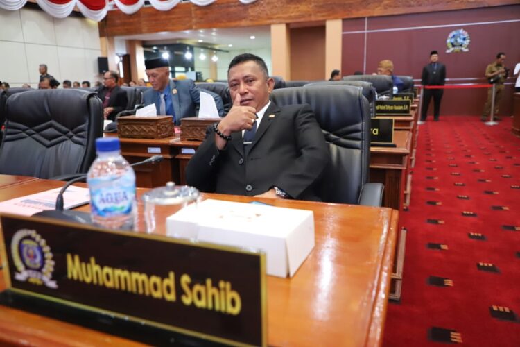 DPRD Soroti Oknum ASN yang Keluyuran saat Jam Kerja