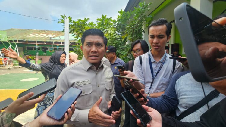 Respons Isu Jual-Beli Seragam, LKS dan Iuran, DPRD Lakukan Kunjungan Lapangan ke SDN 008 Bontang Utara
