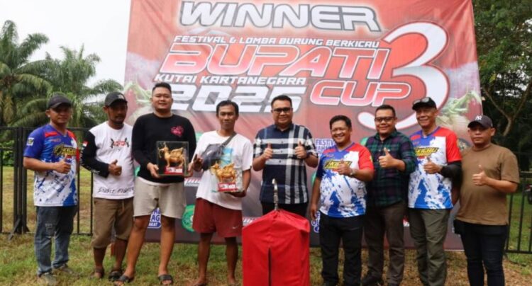 Bupati Kukar Serahkan Hadiah Lomba Kicau Burung Bupati Cup 3, Janji Gelar Rutin Tiap Tahun