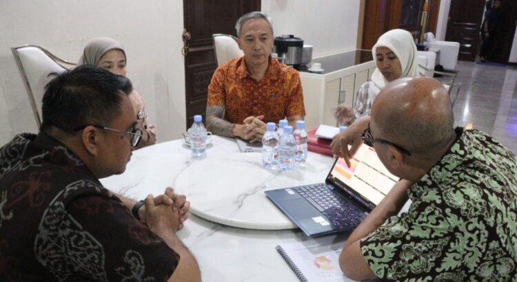 Bupati Kukar Terima Audiensi PT TCI, Bahas Implementasi Program Perdagangan Karbon di Lahan Gambut