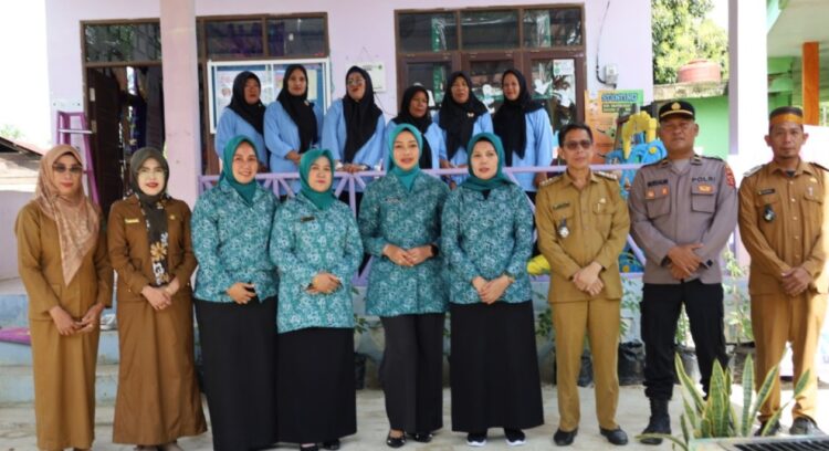 Ketua TP PKK Kukar Kunjungi Posyandu Suka Damai, Dorong Inovasi dan Prestasi Kader