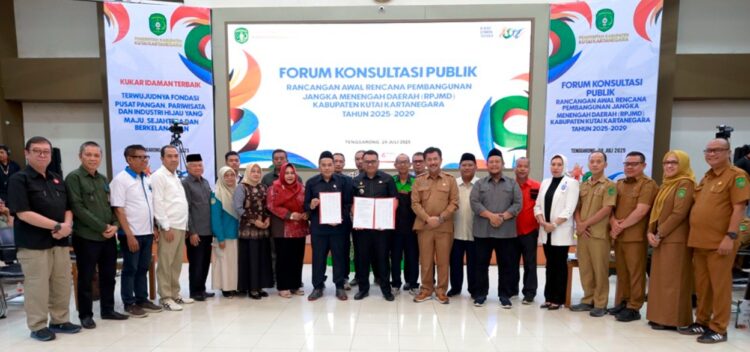 Bupati Kukar Buka Forum Konsultasi Publik RPJMD 2025-2029