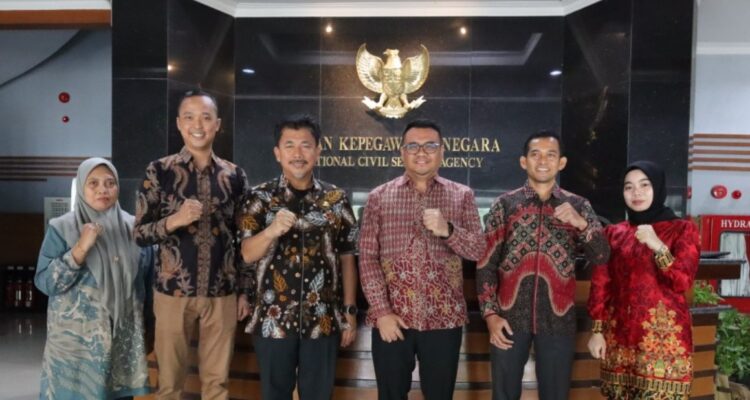 481 THL Kukar Diupayakan Diangkat PPPK, Bupati Aulia Temui Kepala BKN