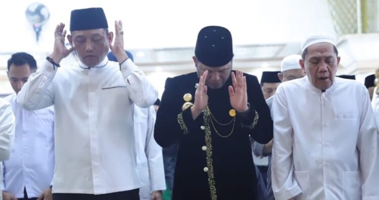 Gubernur Harum dan Wagub Seno Aji Gelar Doa Bersama Peringati HUT ke-80 RI