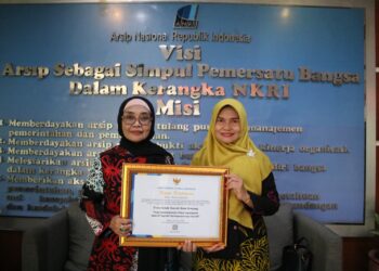Pemkot Bontang Raih Penghargaan Penyelenggaraan Kearsipan Terbaik dari ANRI