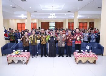 Neni Resmi Tutup Bimtek dan Asistensi Penyusunan LPPD Tahun 2025