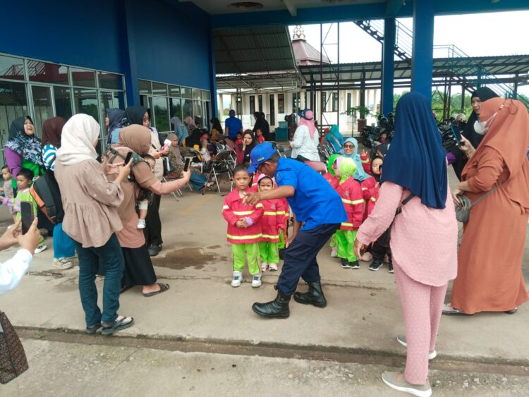 Masyarakat Adalah Aktor Utama Perkuat Ketahanan Daerah dari Bencana