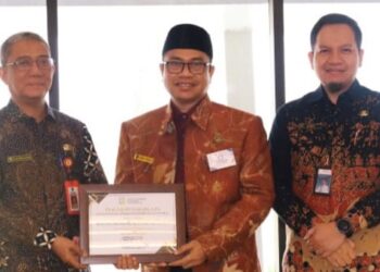 Raih Apresiasi Orang Tua Asuh Program GENTING Kaltim 2025, Kepala DPPKB Kutim: Jadi Penyemangat Terus Berlolaborasi