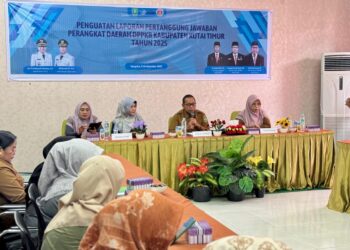 Hasilkan Laporan Akurat dan Transparan, DPPKB Kutim Gelar Pelatihan Penyusunan Laporan