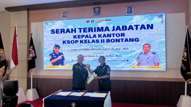 Sertijab Kepala KSOP Kelas II Bontang, Capt. M. Ridha Siap Perkuat Sinergi dan Pengembangan Pelabuhan