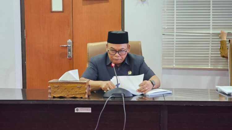 Raker Komisi C DPRD Bontang Bahas Raperda Lalu Lintas , Sumardi Minta Fokus pada Substansi Pasal