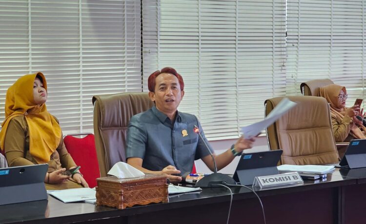 Rustam Ungkap Dua PSN Batal Dibangun di Bontang, Raperda Penanaman Modal Diharapkan Pulihkan Kepercayaan Investor